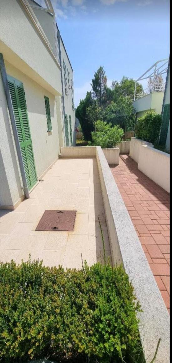 Punta Skala Residence Petrcane Bagian luar foto