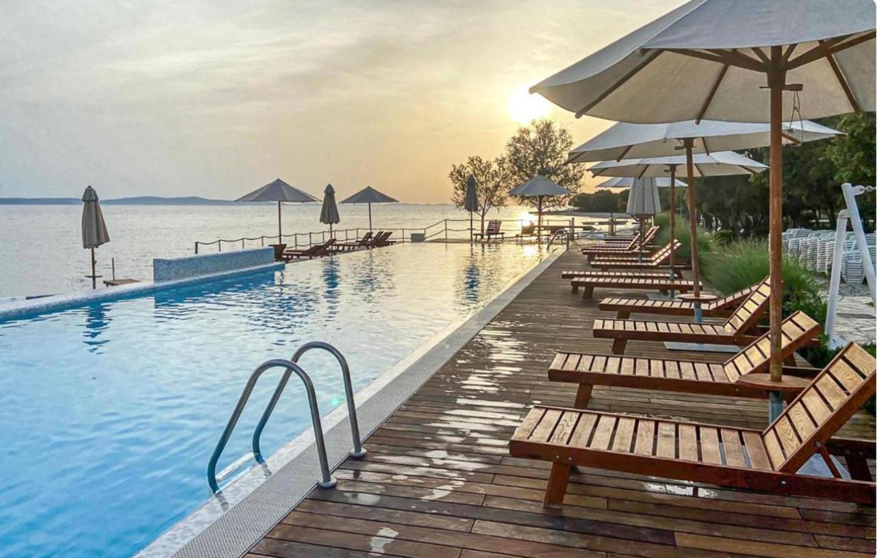 Punta Skala Residence Petrcane Bagian luar foto